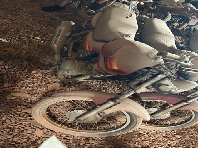 Lote 74 · YAMAHA/YBR 125K 2005 — conservado