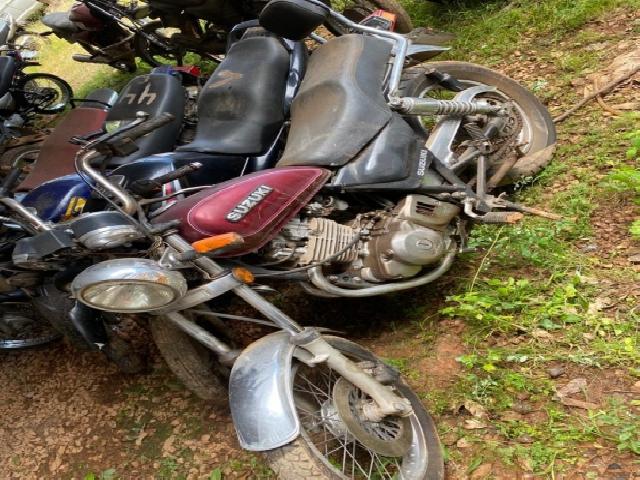Lote 64 · JTA/SUZUKI Intruder 250 1998 — conservado