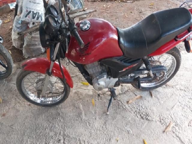 Lote 15 · HONDA/CG 125 FAN KS 2011 — conservado