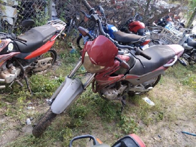 Lote 62 · HONDA/NX-4 FALCON 2008 — conservado