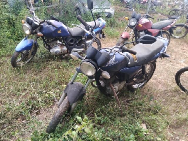 Lote 45 · HONDA/CG 150 TITAN KS 2005 — conservado