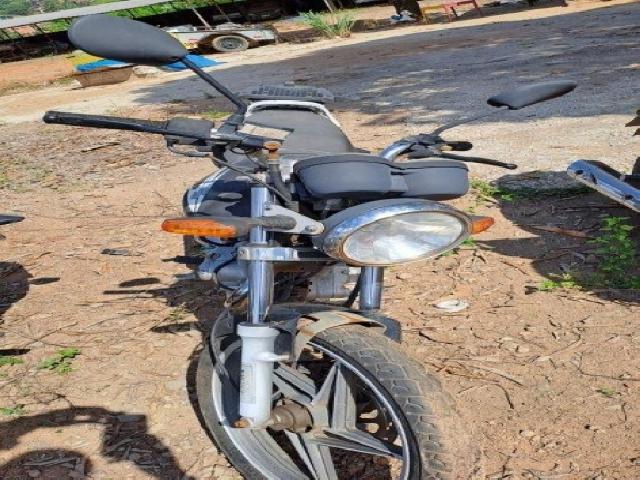 Lote 70 · JTA/SUZUKI EN125 YES 2008 — conservado