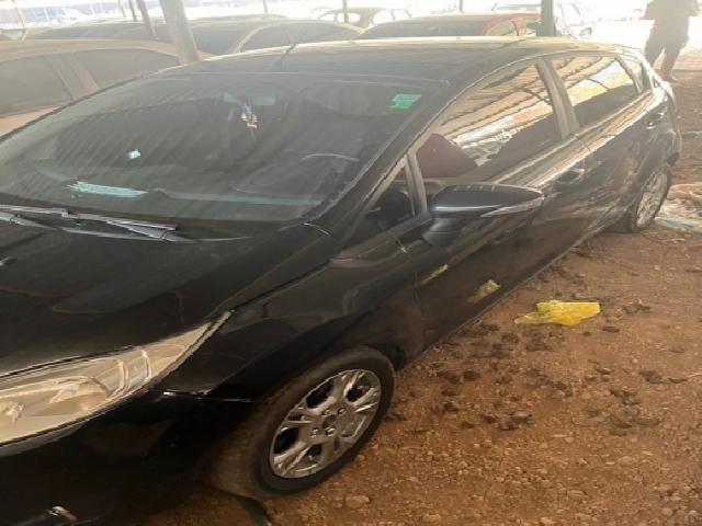 Lote 93 · FORD/FIESTA HA 1.6L SE A 2014 — conservado