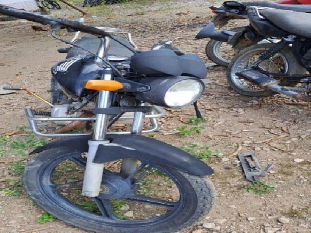 Lote 46 · HONDA/CG 150 TITAN KS 2006 — conservado