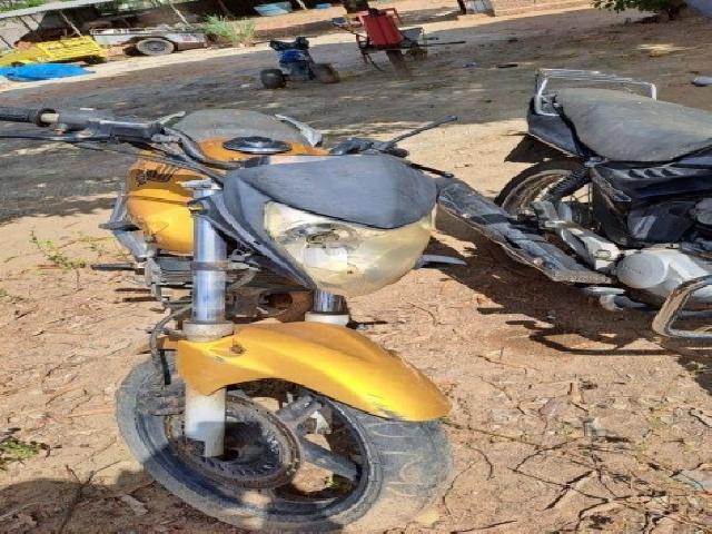 Lote 11 · HONDA/CB 300R 2010 — conservado