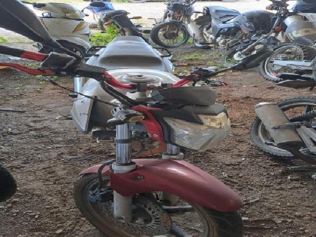 Lote 15 · HONDA/CBX 250 Twister 2008 — conservado