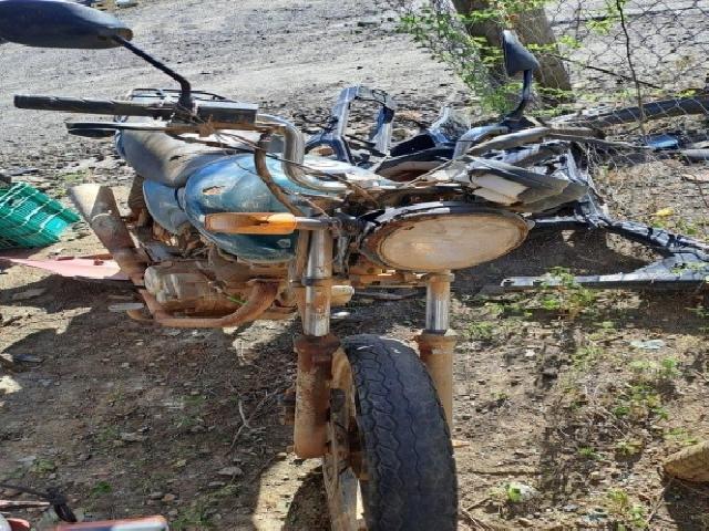 Lote 32 · HONDA/CG 125 TITAN KSE 2002 — conservado