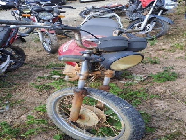 Lote 17 · HONDA/CG 125 FAN 2005 — conservado