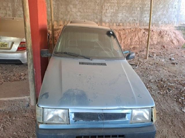 Lote 82 · FIAT UNO CSL 1.6 1991 — conservado