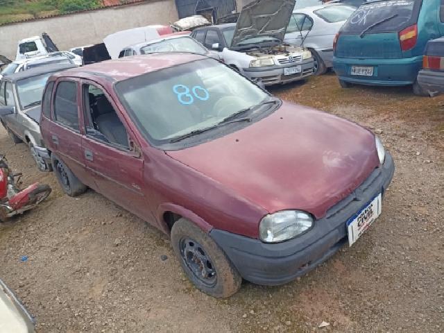 Lote 68 · GM/CORSA SUPER 1997 — sucata