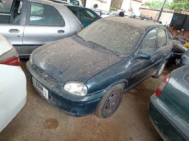 Lote 69 · GM/CORSA WIND 2001 — sucata