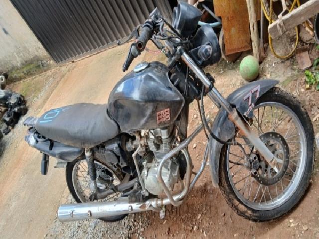 Lote 46 · HONDA/CG 150 Titan KS 2005 — Sucata