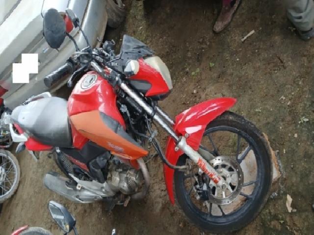 Lote 16 · HONDA/CG 160 TITAN EX 2017 — conservado