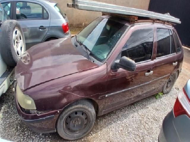Lote 79 · VW/GOL 16V 2000 — sucata