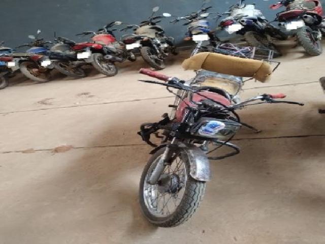 Lote 52 · HONDA/125 1982 — sucata