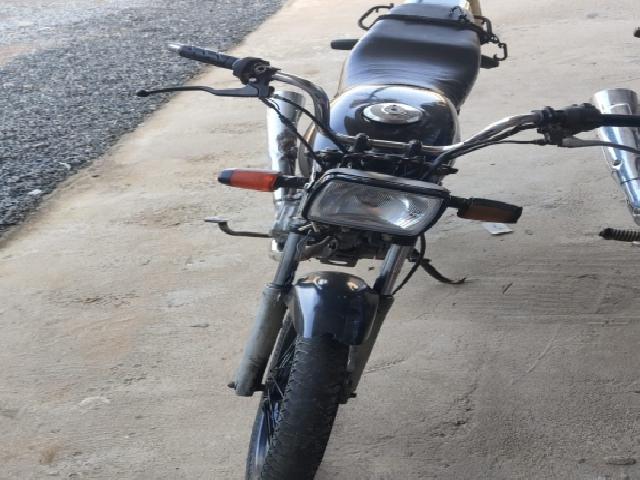 Lote 53 · Honda/Cbx 200 Strada 2002 — Sucata