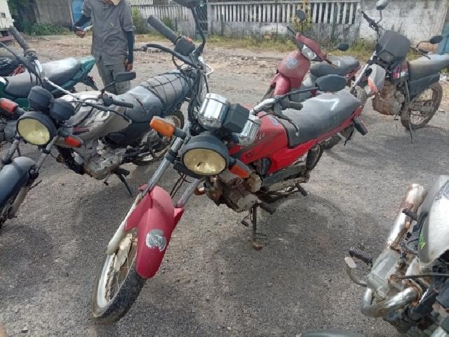Lote 92 · Sundown/Hunter 125 SE 2009 — Sucata