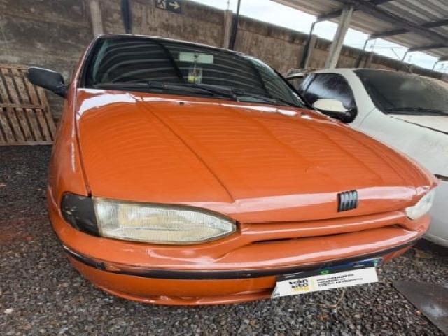 Lote 16 · FIAT/PALIO 16V 1996 — sucata