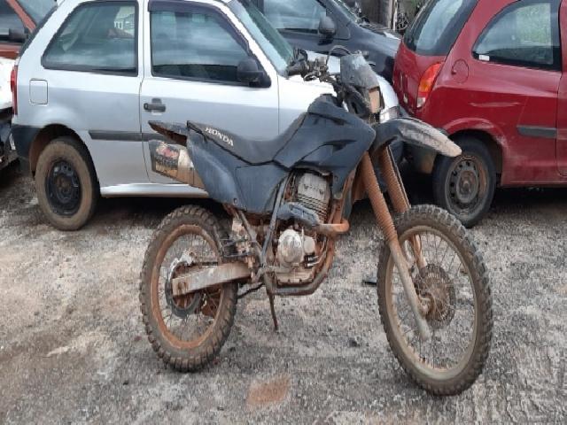 Lote 15 · HONDA/XR 250 Tornado 2004 — Sucata