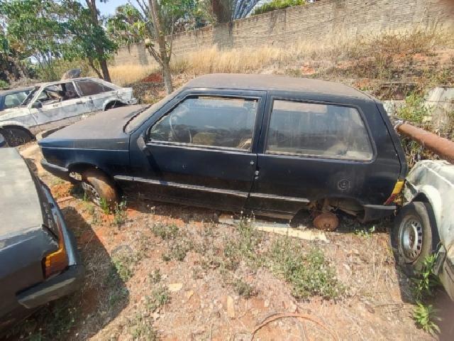 Lote 8 · FIAT/UNO Electronic 1993 — conservado
