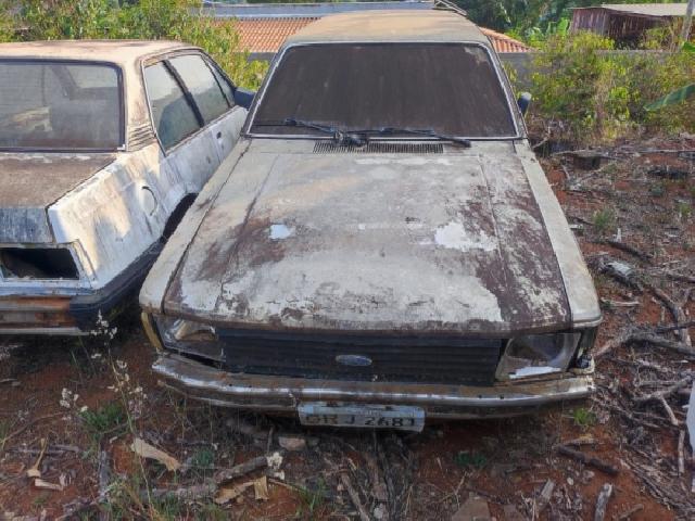 Lote 28 · Ford/Belina II L 1984 — Sucata