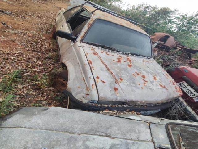 Lote 38 · GM/MONZA SL/E 1986 — sucata