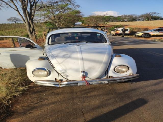 Lote 50 · VW/FUSCA 1500 1972 — sucata