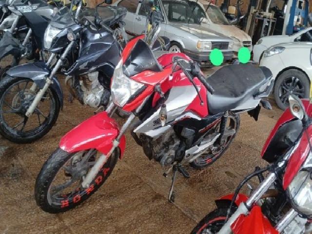 Lote 41 · HONDA/CG 160 TITAN 2022 — conservado