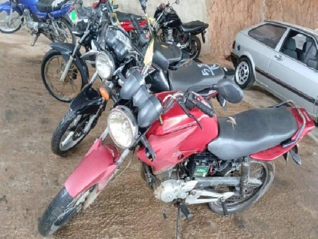 Lote 56 · YAMAHA/FACTOR YBR125 E 2012 — conservado