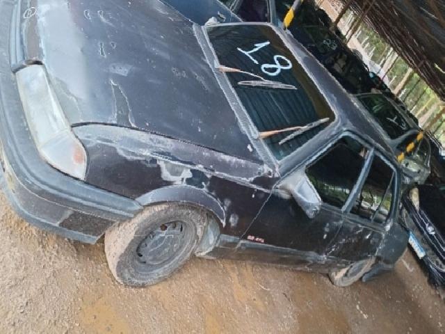 Lote 18 · GM/MONZA GLS 1994 — conservado