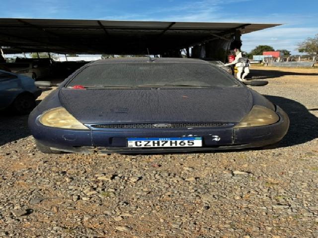Lote 44 · FORD/KA GL 2001 — sucata