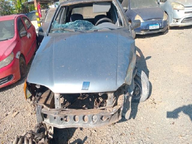 Lote 41 · FIAT/PALIO EDX 1998 — sucata