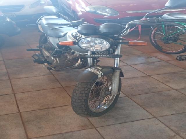 Lote 60 · HONDA/CG 125 Titan ES 2000 — Sucata