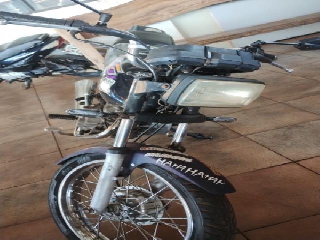 Lote 17 · HONDA/CG 125 TITAN 1996 — conservado