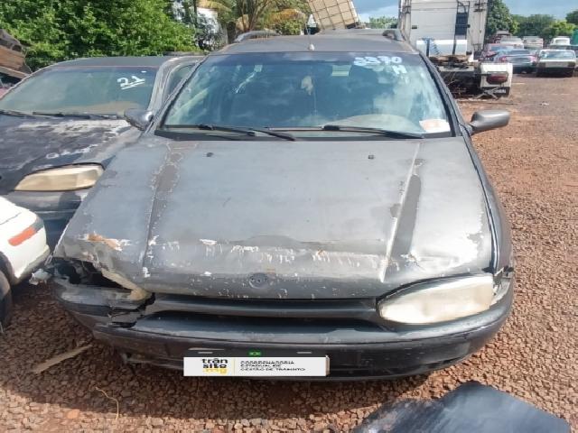 Lote 85 · Fiat/Palio Weekend Stile 2000 — Sucata