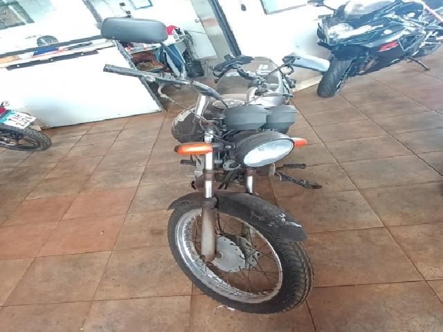 Lote 11 · HONDA/CG 125 FAN KS 2010 — conservado