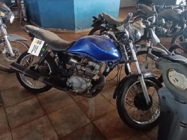 Lote 55 · HONDA/CG 125 FAN ES 2013 — sucata