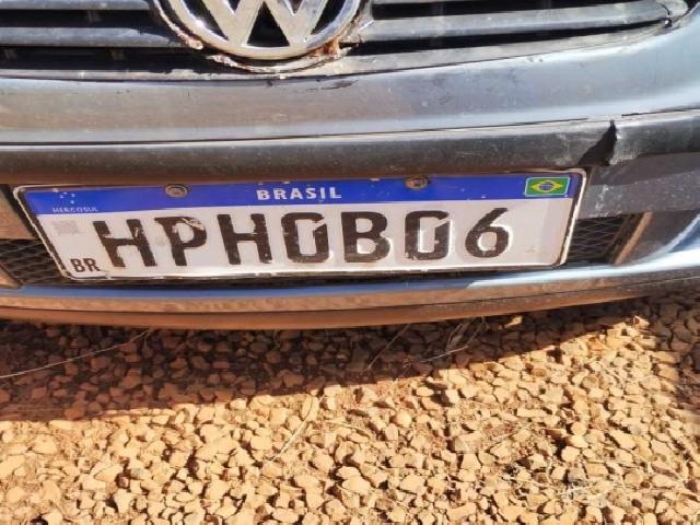 Lote 74 · VW/Gol Serie Ouro 2000 — Sucata