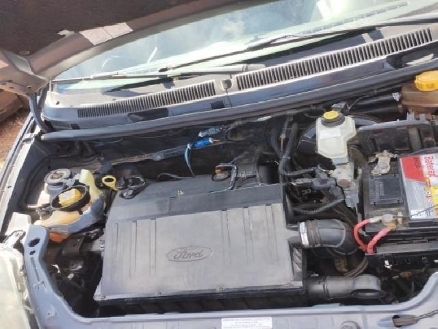 Lote 42 · FORD/KA FLEX 2013 — conservado