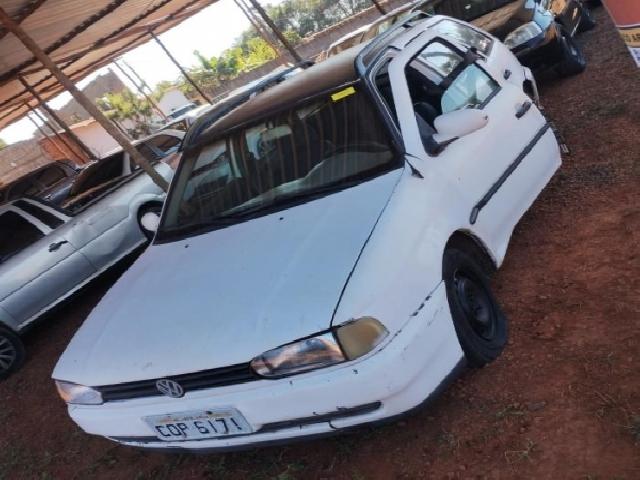 Lote 76 · VW/PARATI CL 1.6 MI 1999 — sucata