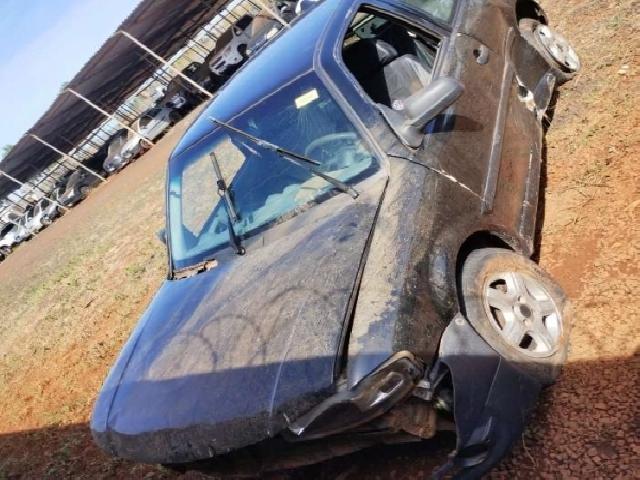 Lote 72 · VW/GOL 1.0 2006 — sucata