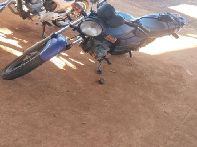 Lote 10 · HONDA/CG 125 TITAN KS 2000 — conservado