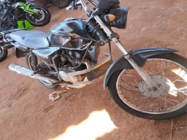 Lote 22 · HONDA/CG 150 TITAN KS 2008 — conservado
