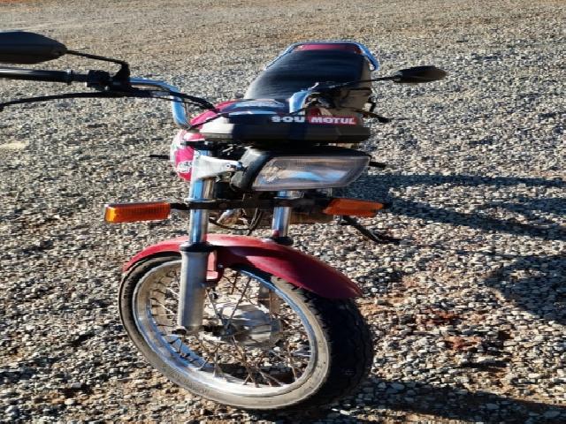 Lote 17 · HONDA/CG 125 TITAN 2000 — conservado