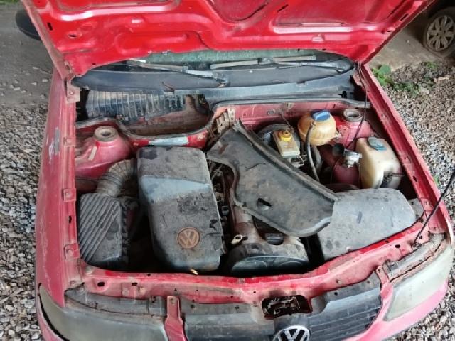 Lote 43 · VW/GOL 16V 2000 — sucata