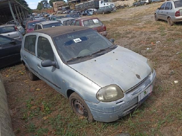 Lote 165 · RENAULT/CLIO RN 1.0 16V 2003 — conservado