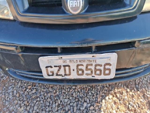 Lote 2 · FIAT/PALIO ELX 2001 — conservado