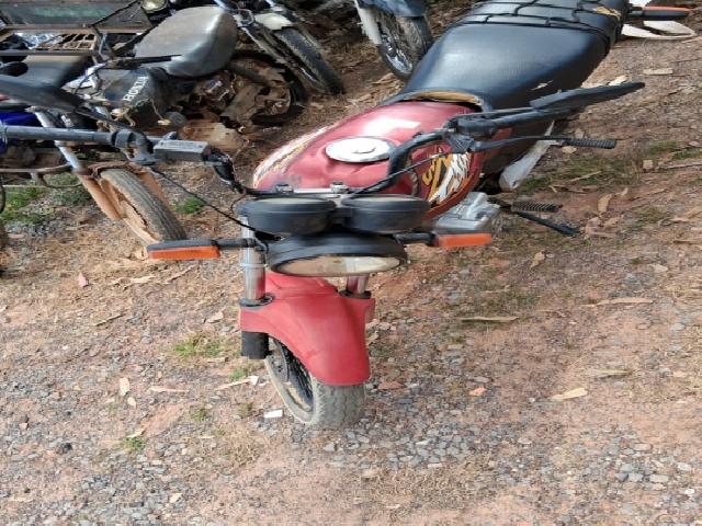 Lote 75 · HONDA/CG 125 TITAN KS 2003 — conservado