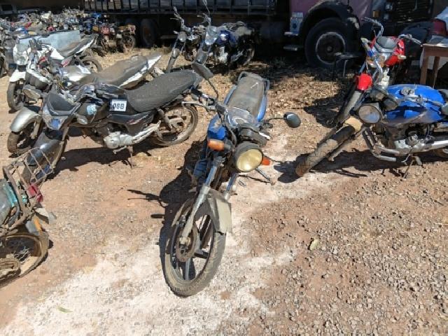 Lote 89 · DAFRA/SPEED 150 2010 — sucata