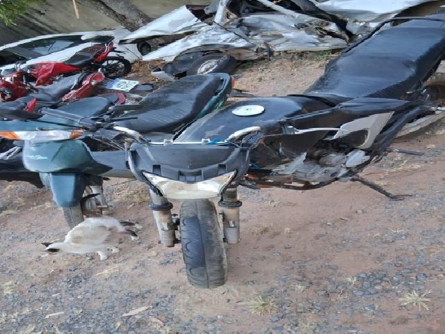 Lote 69 · Yamaha/Fazer YS250 2008 — Sucata